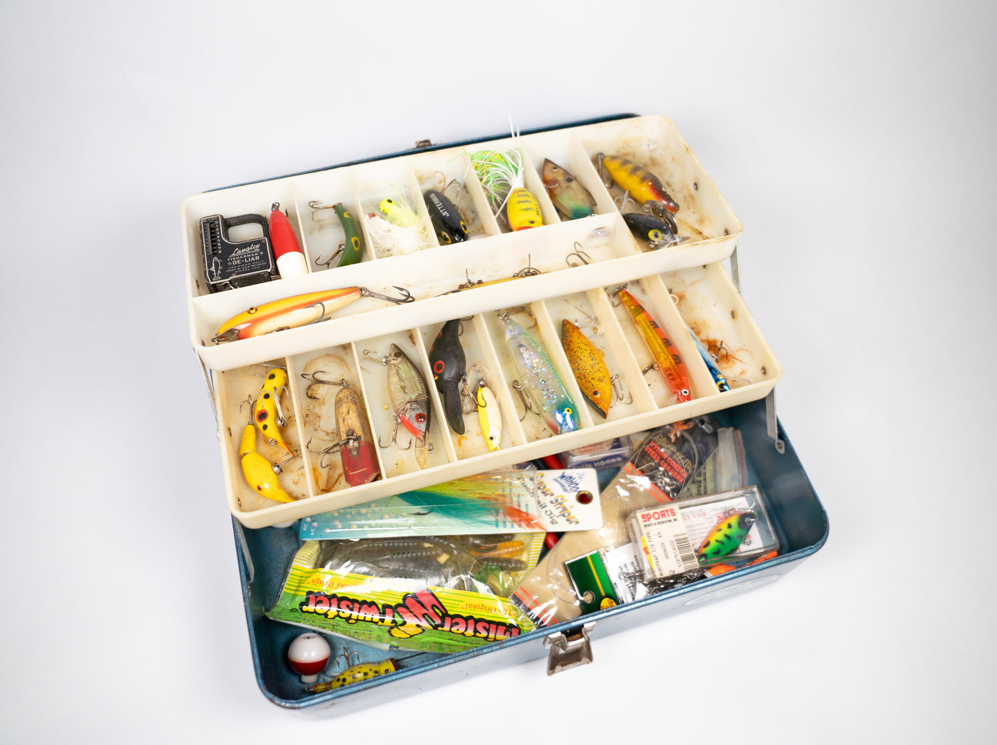 Vintage Old Pal Tackle Box (full of lures) Lot #52