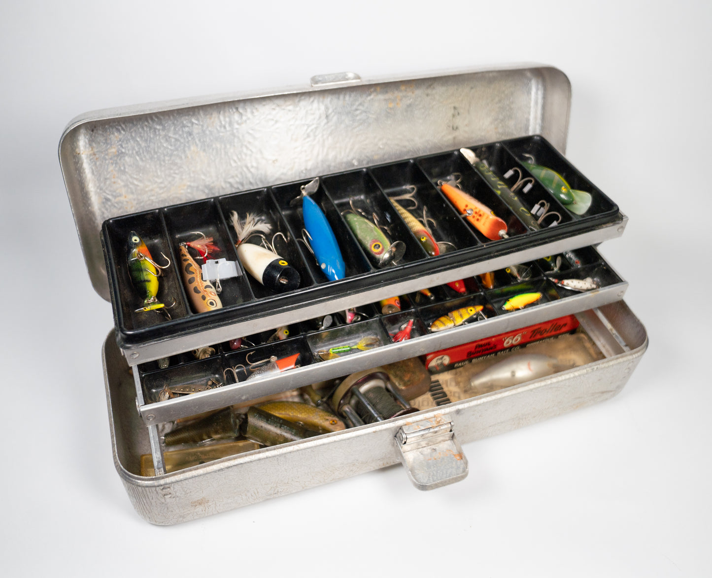 UMCO Model 52 Tackle Box (full of lures) Lot #54