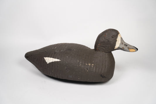 Primitive Wood Carved working Duck Decoy, hand painted Lot #61