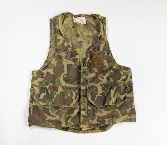 Vintage Chief Pontiac Brand Camo Game Vest. Lot #94