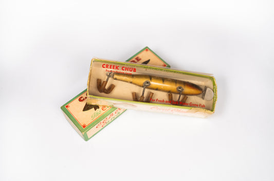 Vintage Creek Chub Pikie & Creek Chub Jointed Pike Lures in box. Lot #109